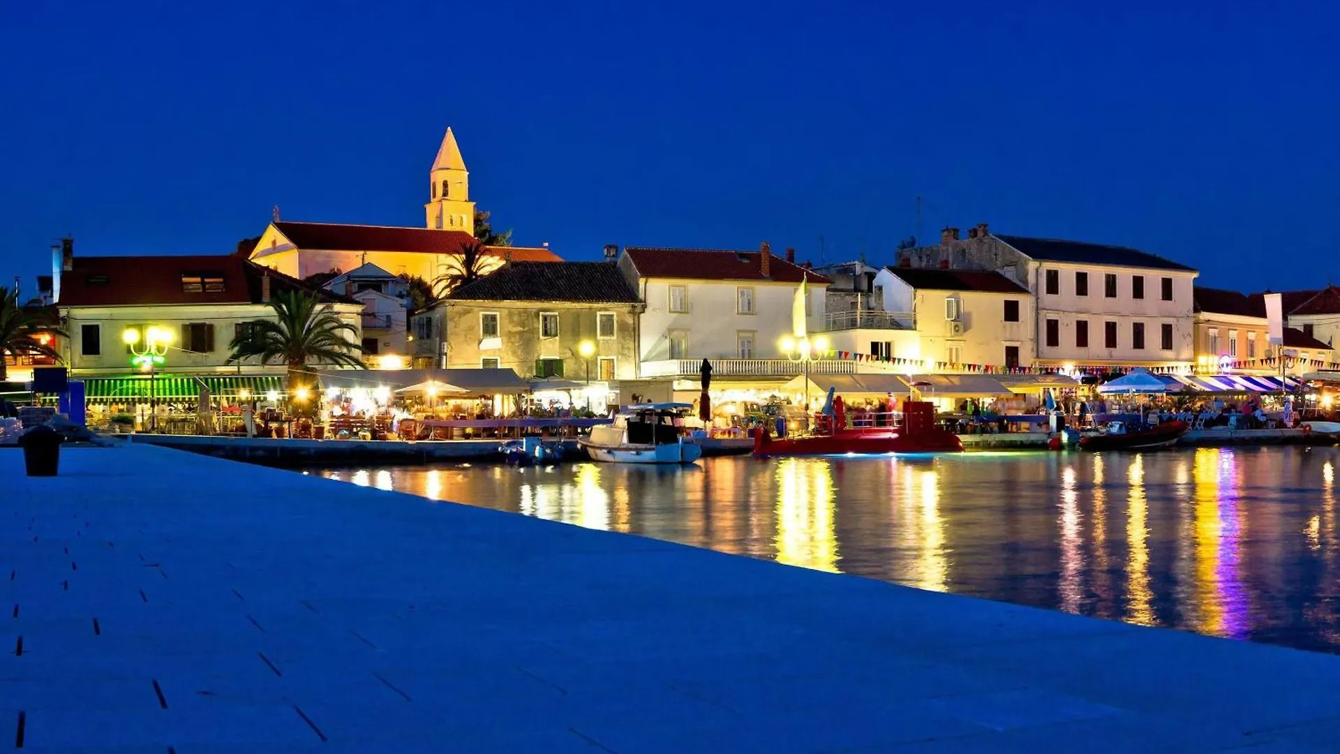 Villa Oasis Tinj - Happy Rentals Biograd Na Moru 0*,  Croatia