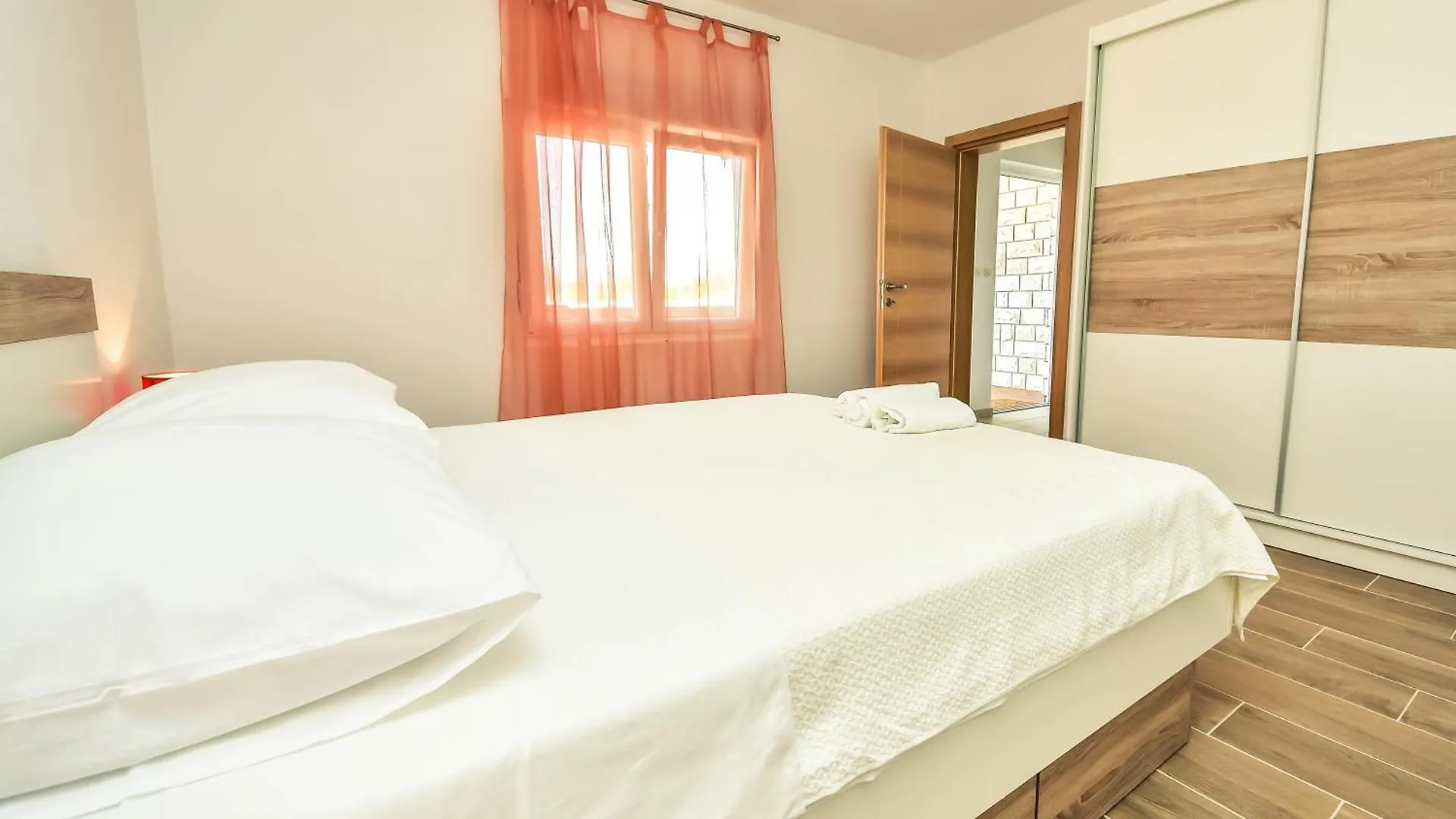 Villa Oasis Tinj - Happy Rentals Biograd Na Moru 0*,