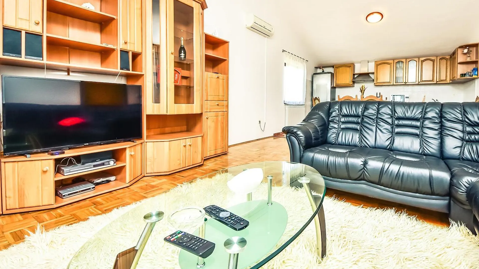Villa Oasis Tinj - Happy Rentals Biograd Na Moru