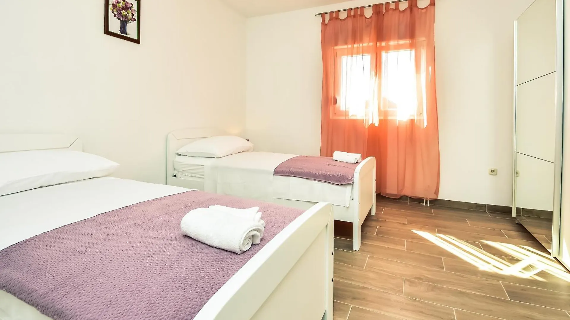 Villa Oasis Tinj - Happy Rentals Biograd Na Moru Croatia