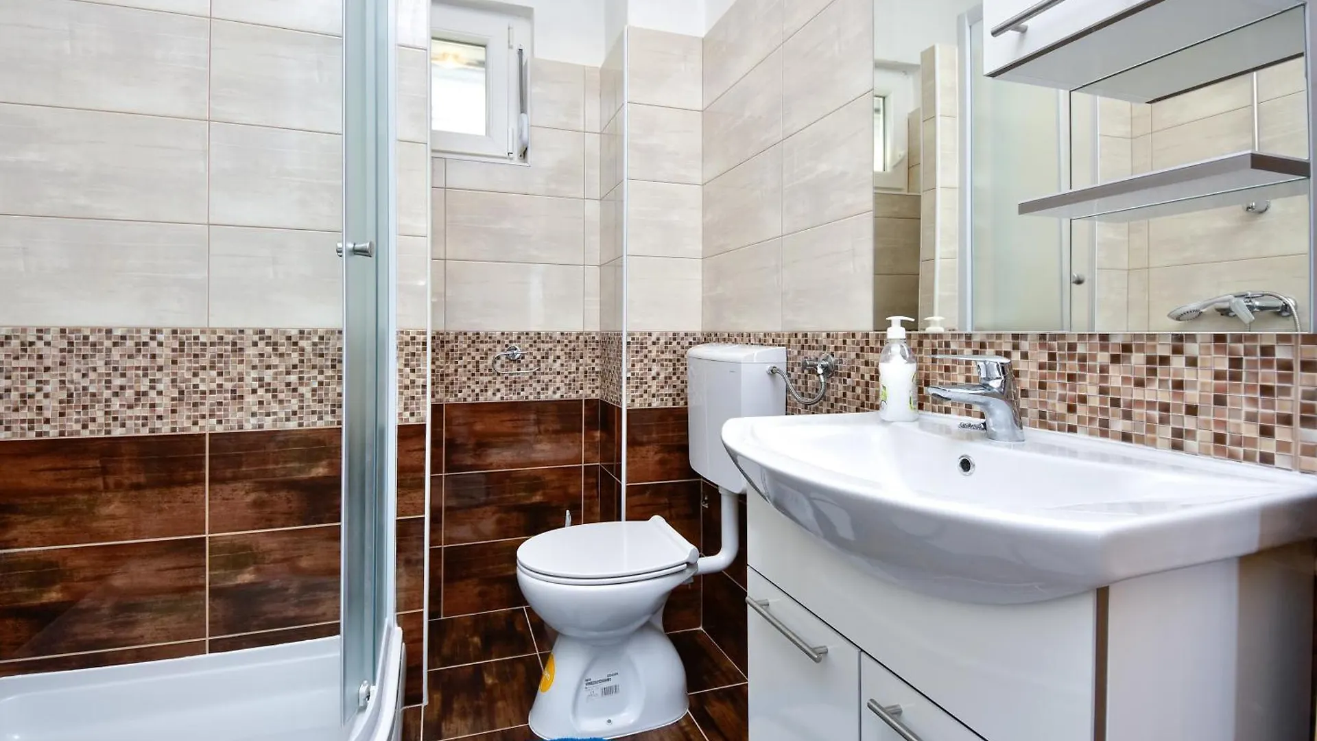 Villa Oasis Tinj - Happy Rentals Biograd Na Moru Croatia
